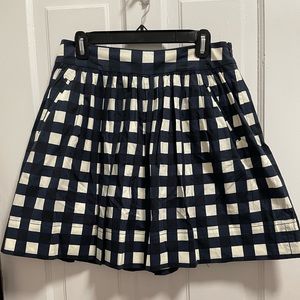 Banana Republic blue/white checked skirt - with pockets!